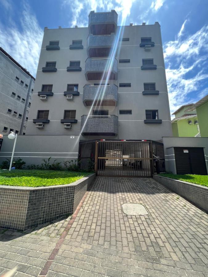 Ape 27 50m Praia Grande Ubatuba Ar Condicionado Exterior foto